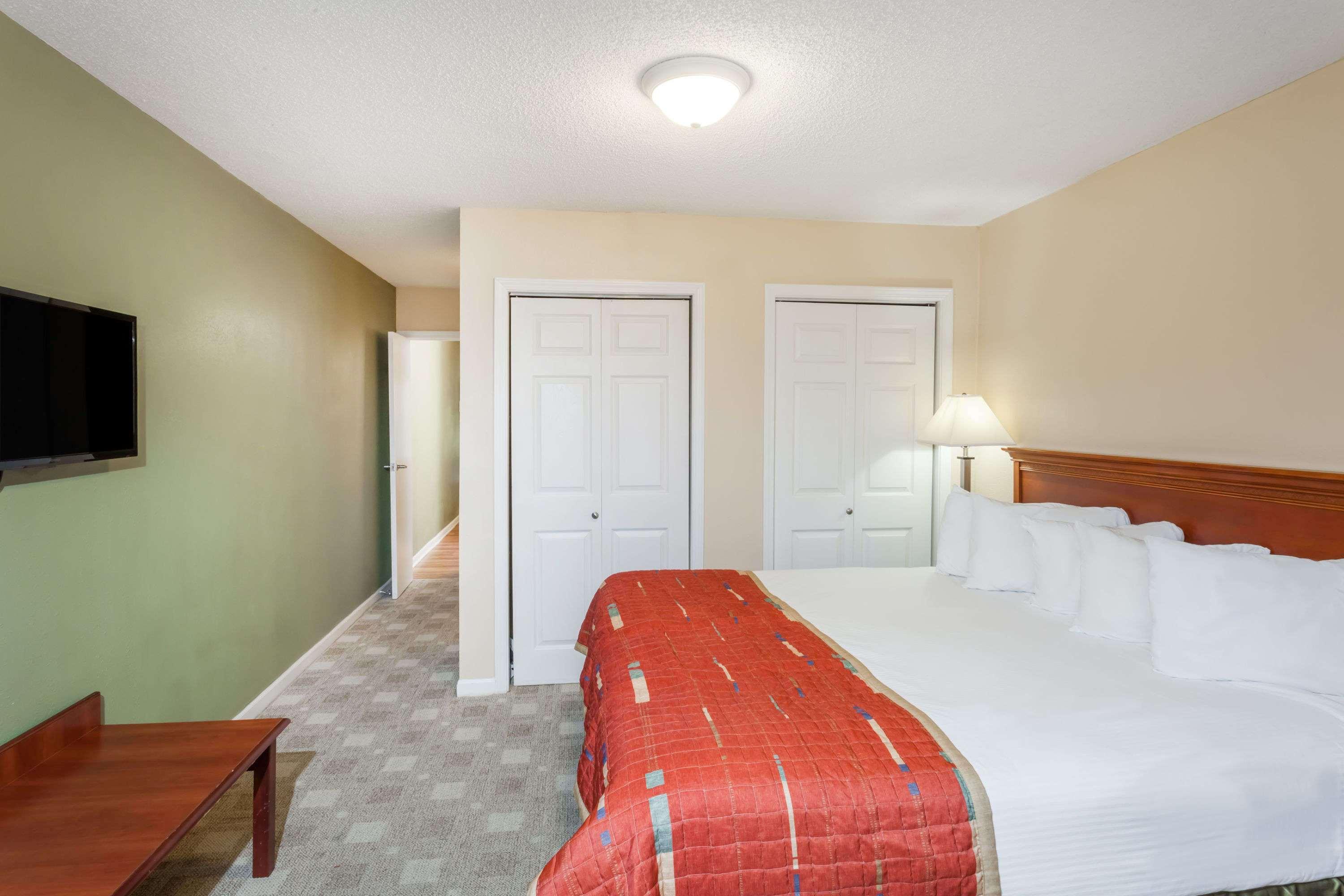 Baymont By Wyndham Peoria Ξενοδοχείο Εξωτερικό φωτογραφία