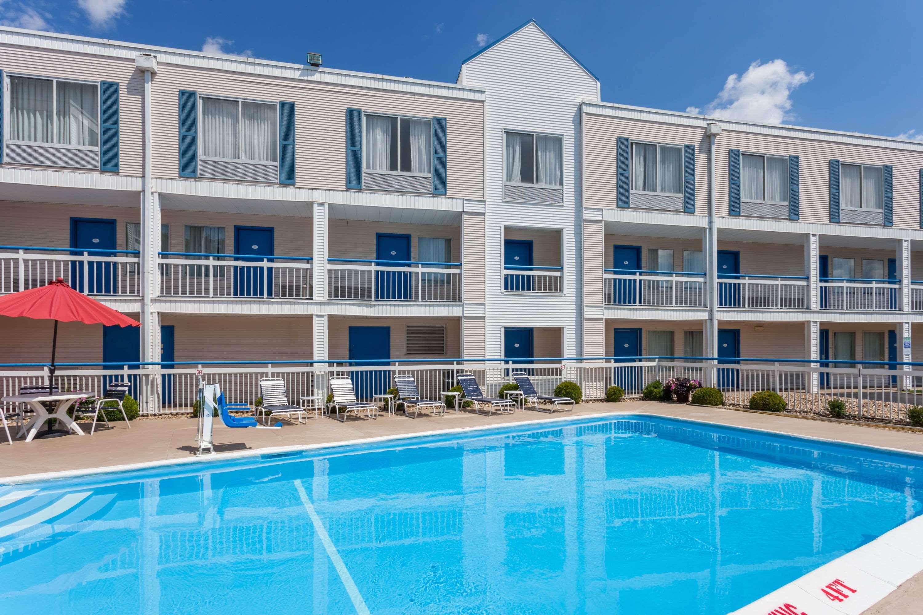 Baymont By Wyndham Peoria Ξενοδοχείο Εξωτερικό φωτογραφία